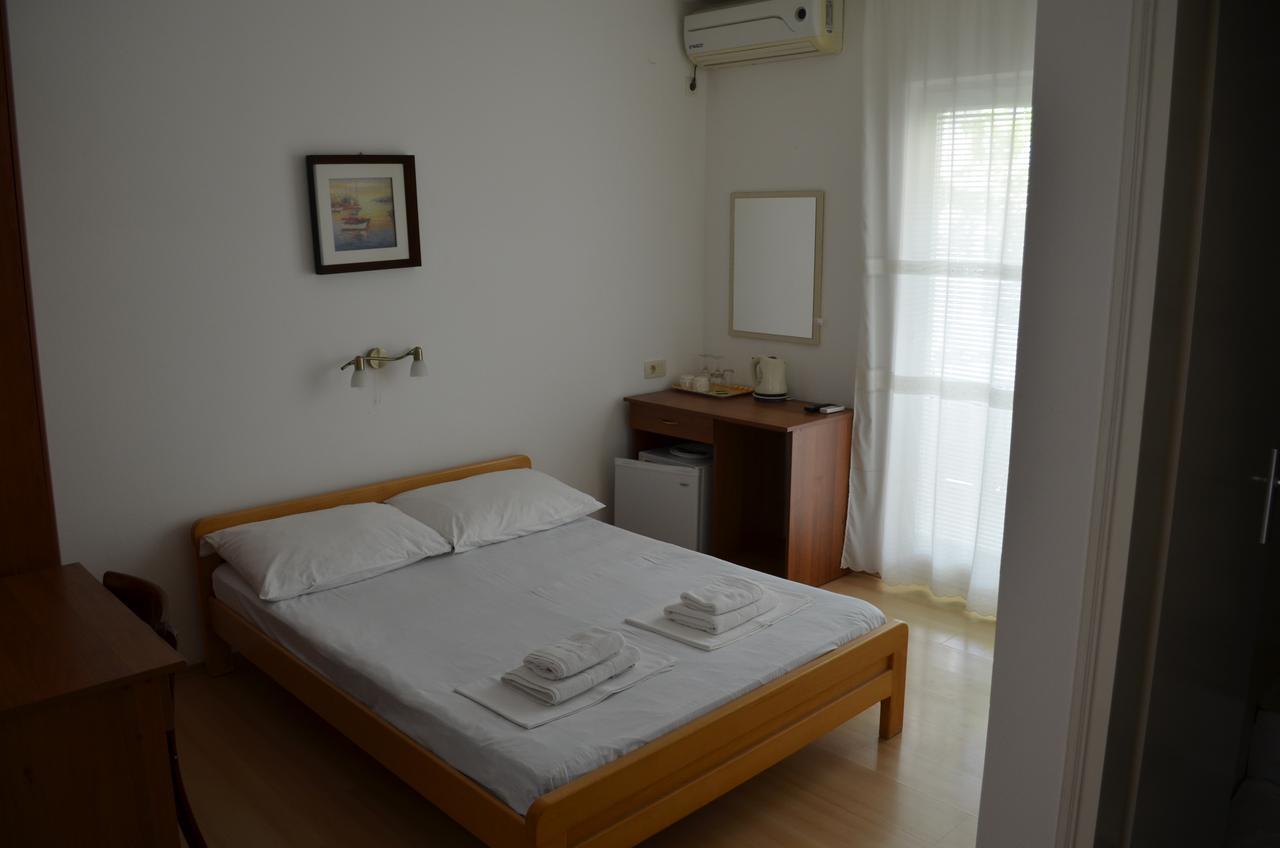 Amarillo Apartments Будва Екстериор снимка